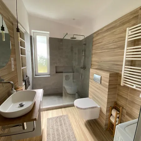 Vuko Vendeghaz Balatonboglar