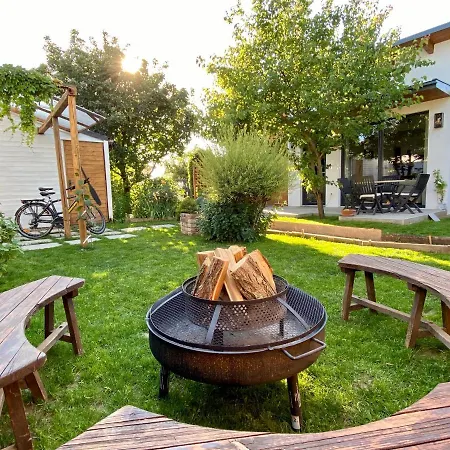 Vuko Vendeghaz Apartment Balatonboglar